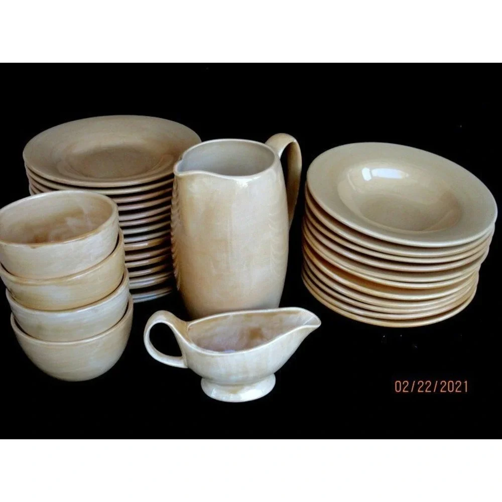 Pottery Barn‎ Sausalito Amber Gold Set of 2 Salad Plates Hand Painted